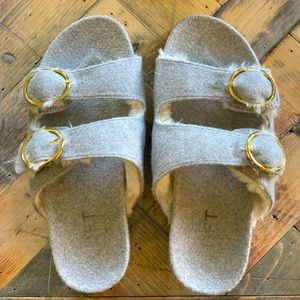 LOFT gray slippers